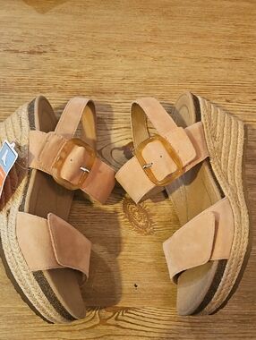 Aetrex Ashley Wedge Sandal
